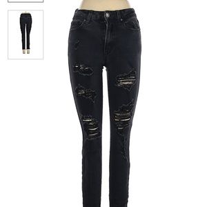 Aeropostale Black Distressed Skinny Jegging